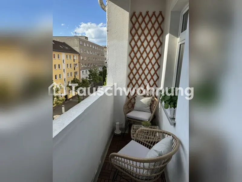 Tauschwohnung: Schöne 2-Zi.-Altbauwohnung mit Balkon gegen 3-Zi.-Wohnung — photo 1